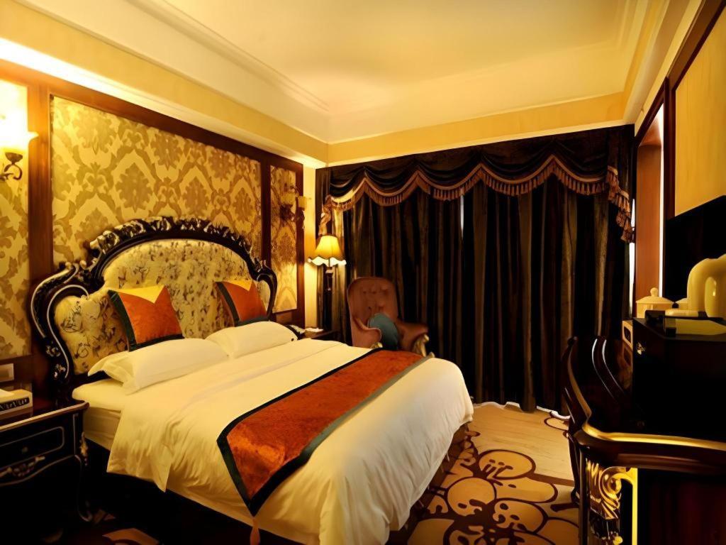Chengdu French Theme Gold Palace Buitenkant foto