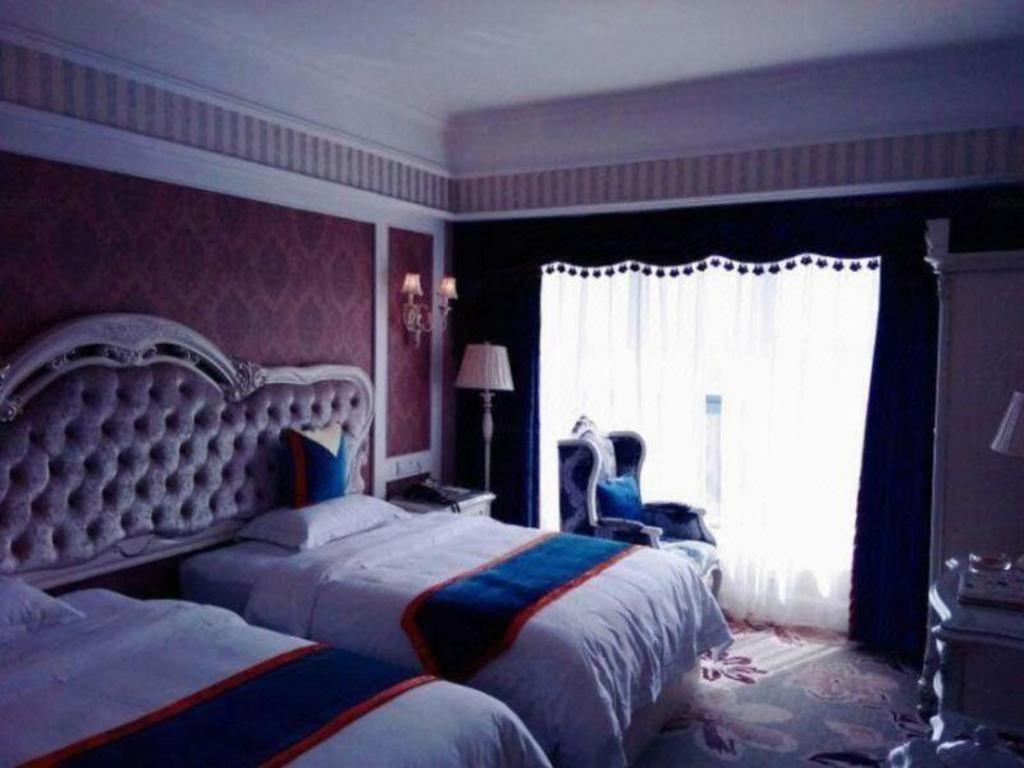Chengdu French Theme Gold Palace Buitenkant foto