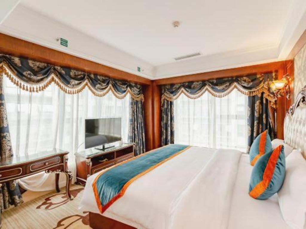 Chengdu French Theme Gold Palace Buitenkant foto